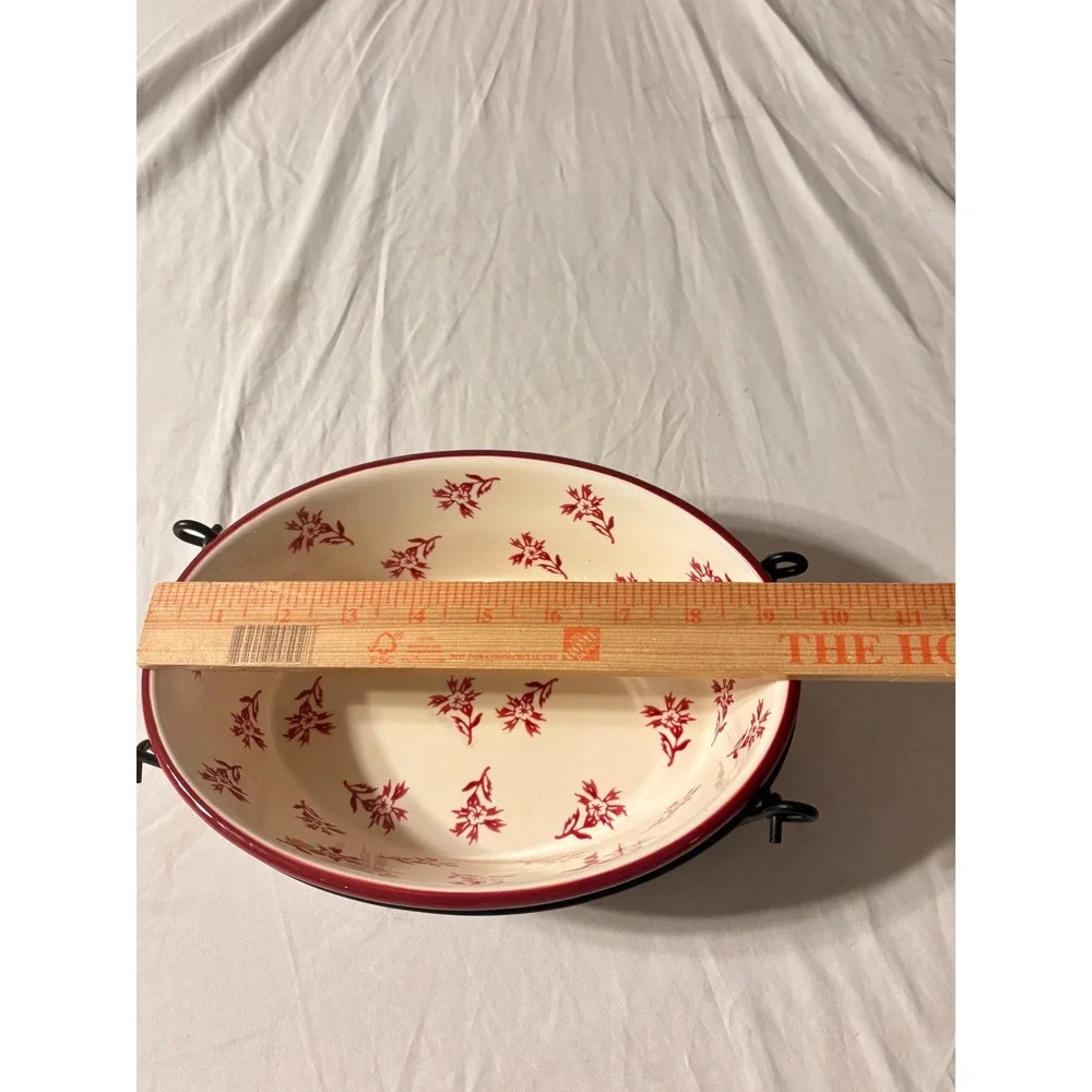 Temp-tations Floral Lace Oval Baker Set Red Cream Ceramic 2pc with Wire Racks EX